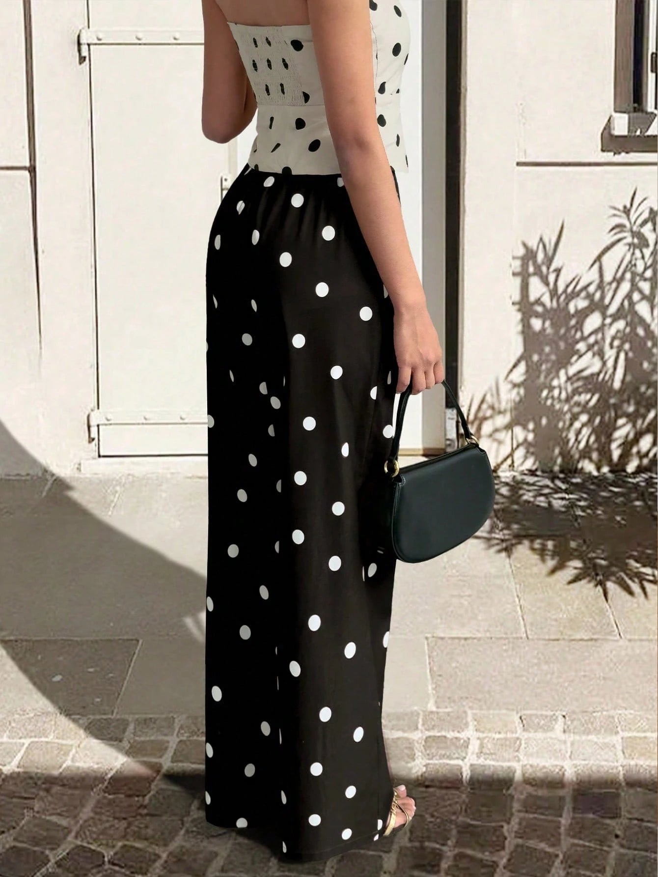 Pantalón puntos