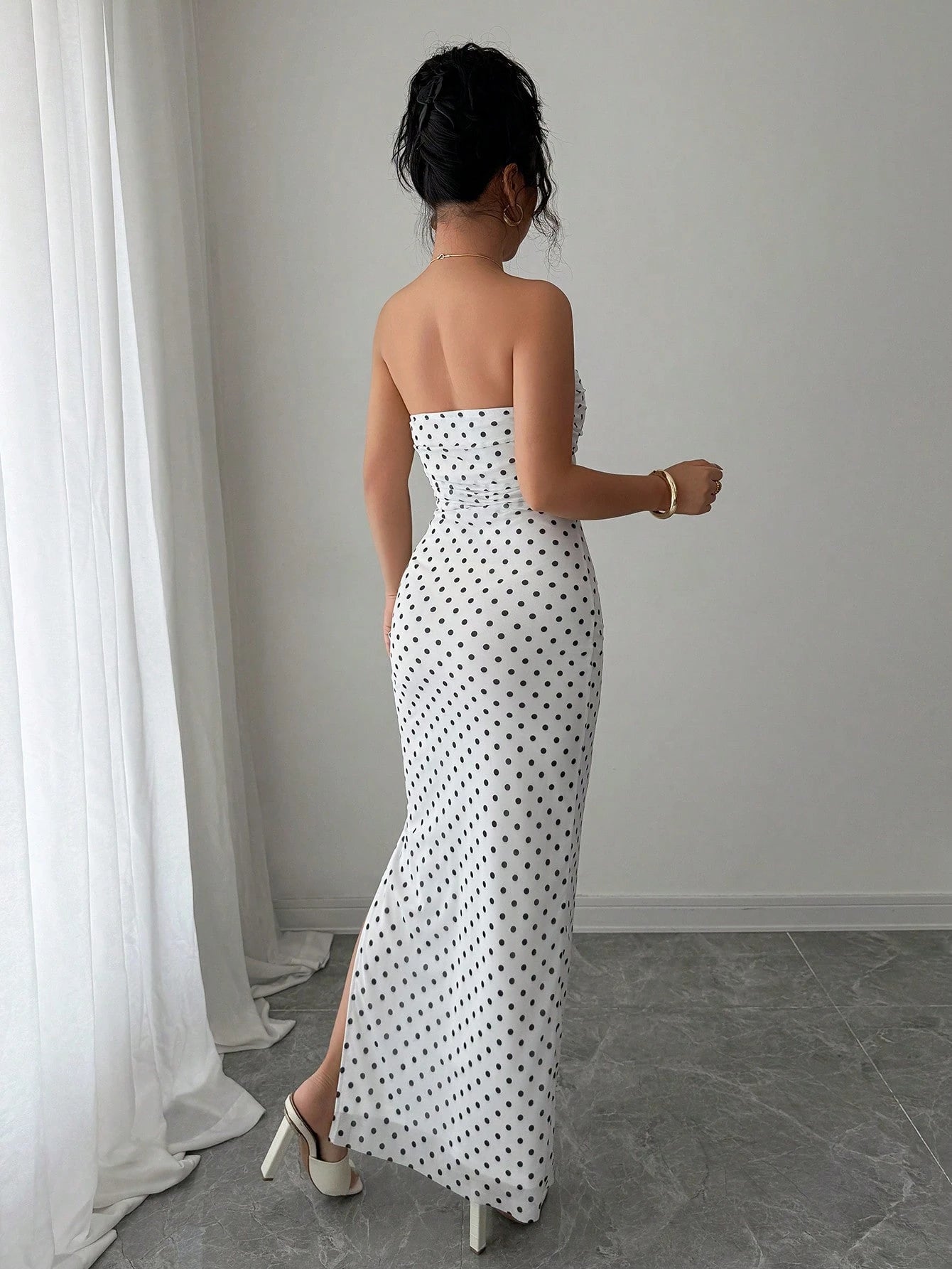 Vestido lunares