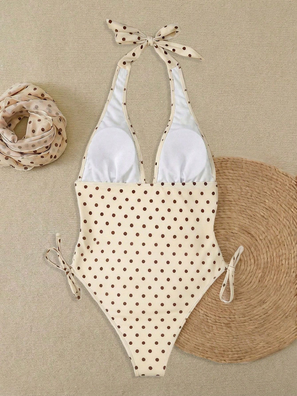 Traje de baño lunares
