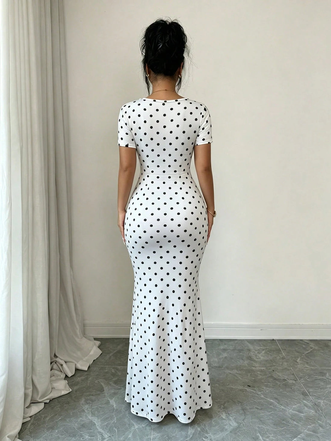 Vestido largo lunares