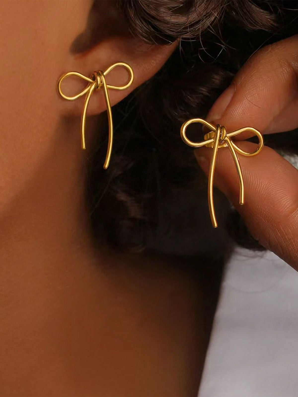 Aretes lazo