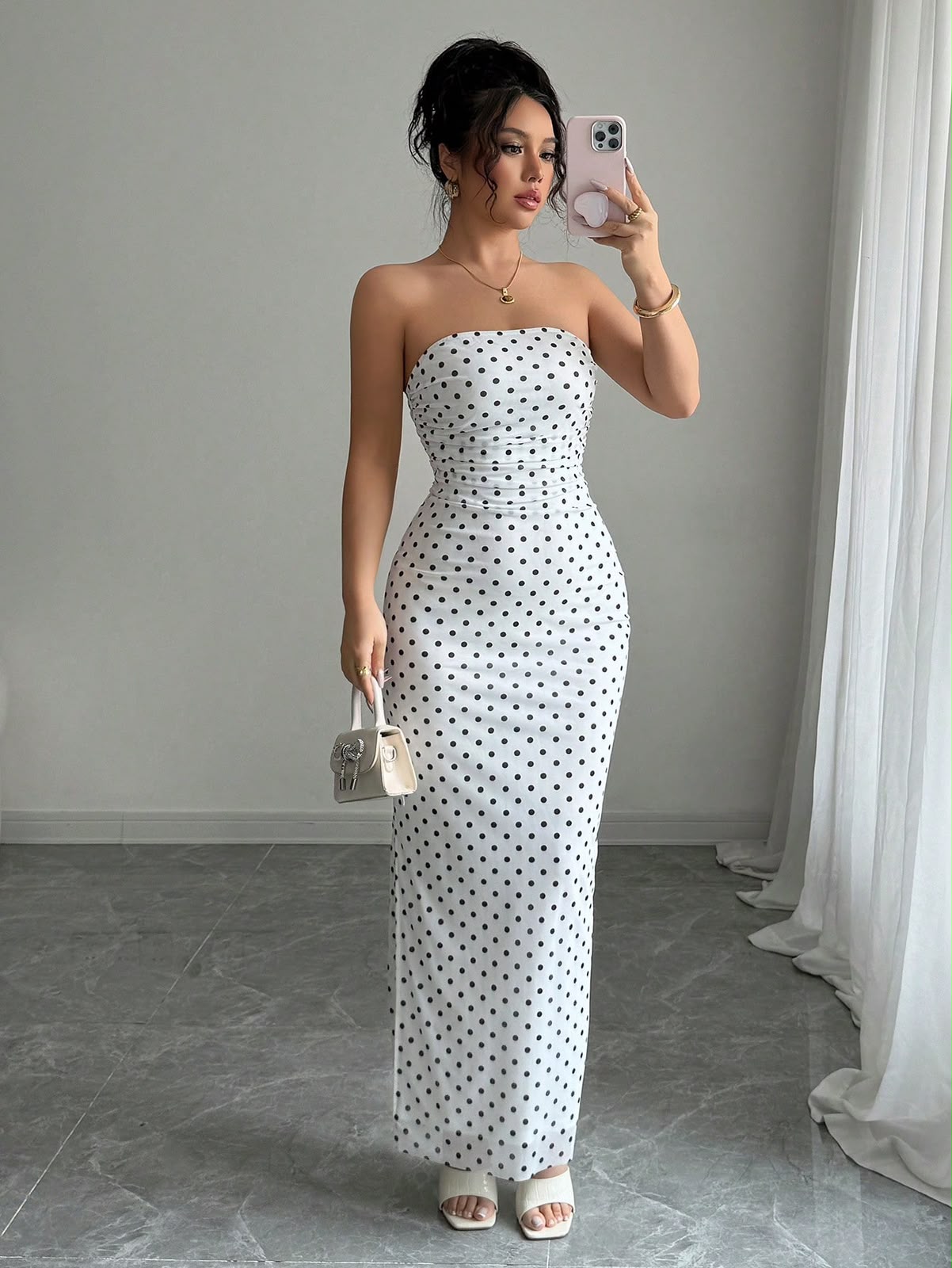 Vestido lunares